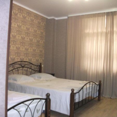 Guesthouse On Kabardinskaya 139A Gagra Exterior foto