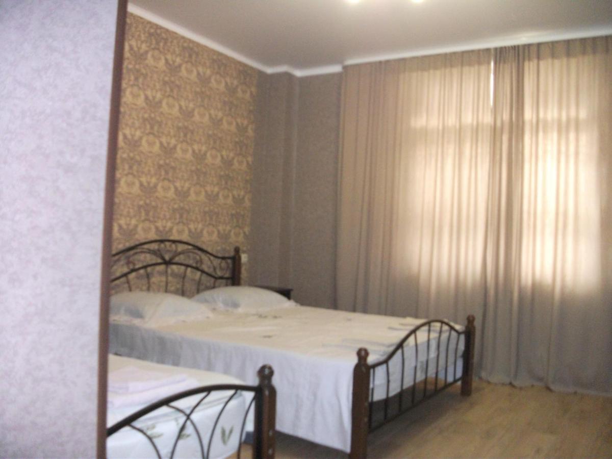 Guesthouse On Kabardinskaya 139A Gagra Exterior foto
